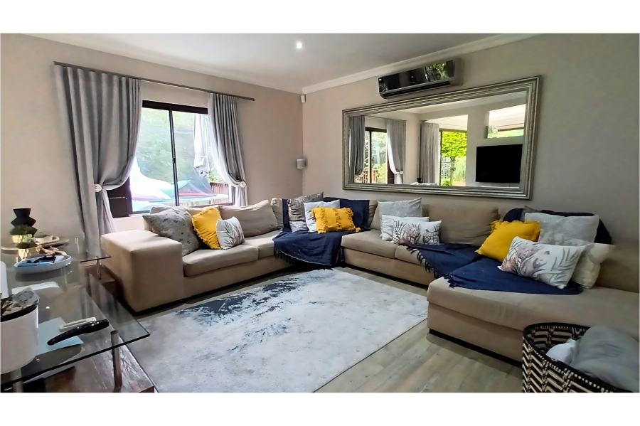 5 Bedroom Property for Sale in Blue Bend Eastern Cape
